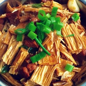 腐竹炒肉